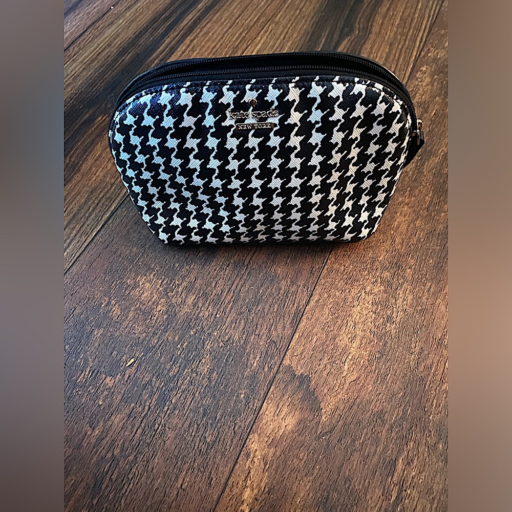 Kate Spade makeup/cosmetic bag